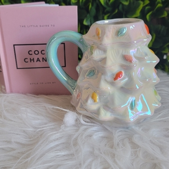 π NWT Iridescent White and Mint Green Tree Coffee Mug π - Picture 3 of 6